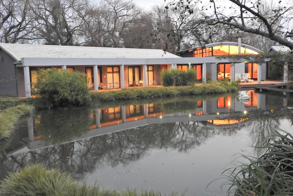 Willow Place Guest House Midrand Eksteriør billede
